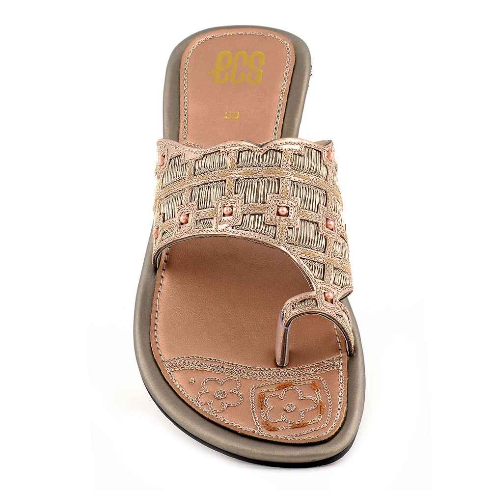 Embroidery Artwork Chappals