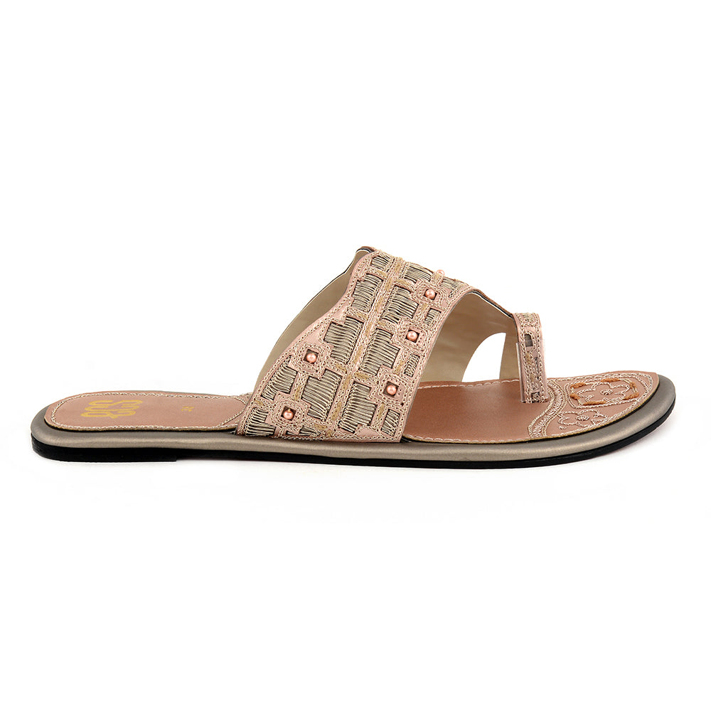 Embroidery Artwork Chappals