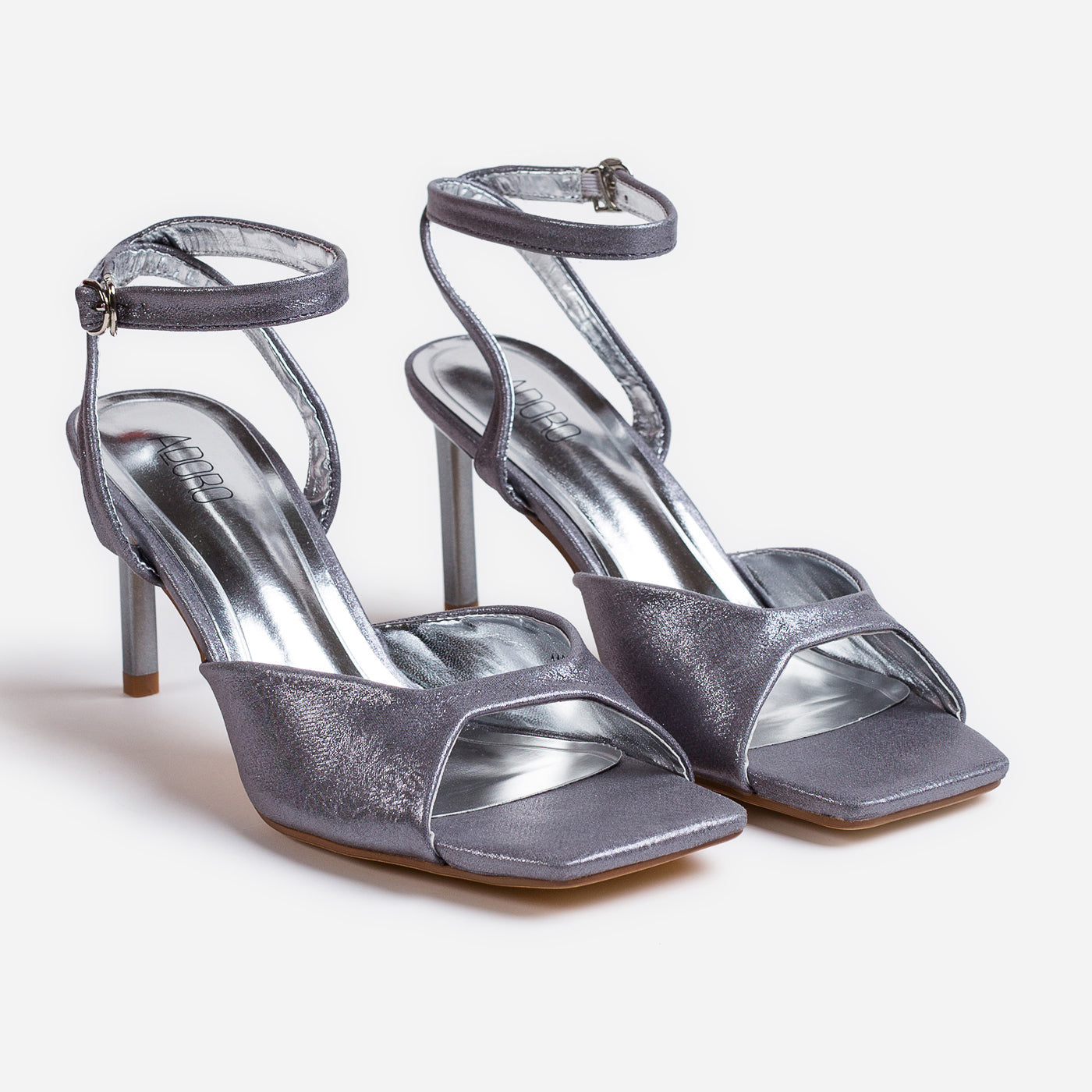 Amos Sandal