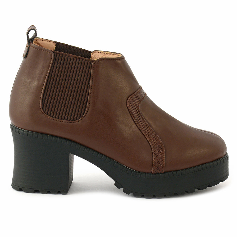 platform-heel-boots