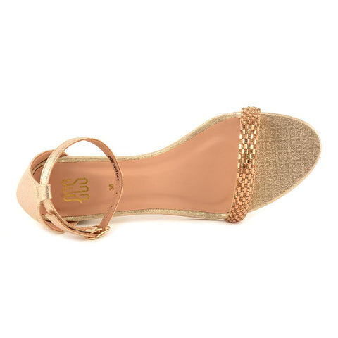 Lifted-Diamantes Sandals
