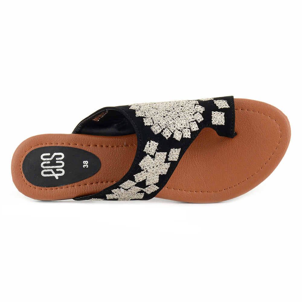 Floral Embroidered Chappals